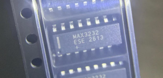 MAX3232ESE+T