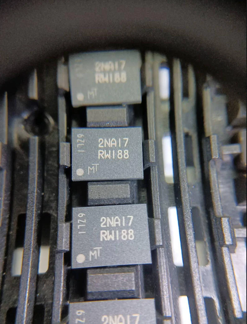 MT25QU01GBBB8E12-0SIT