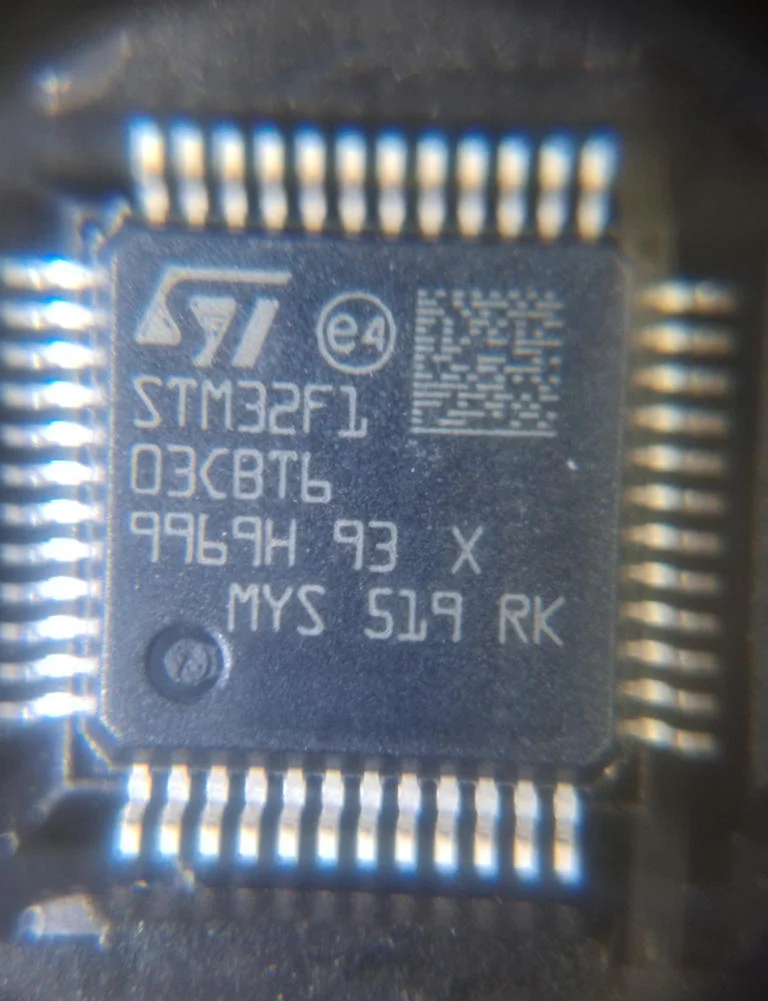 STM32F103CBT6