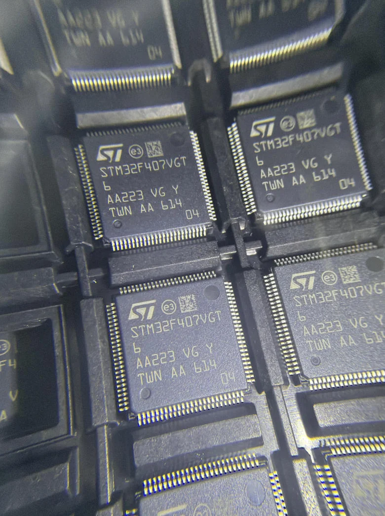 STM32F407VGT6