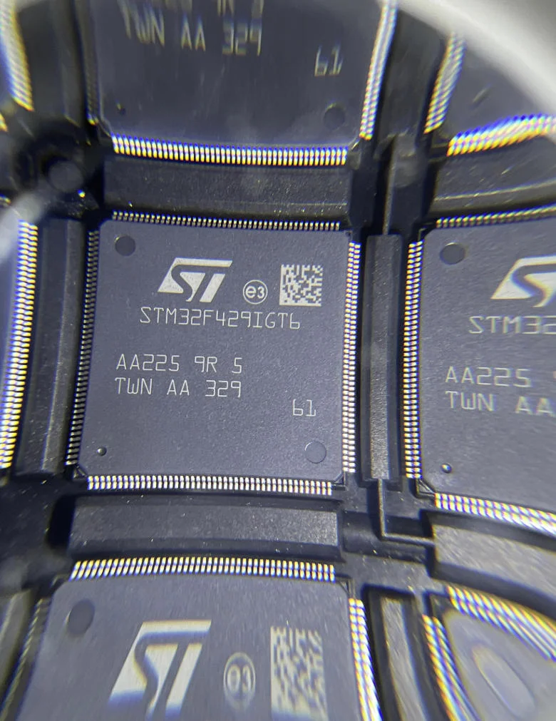 STM32F429IGT6