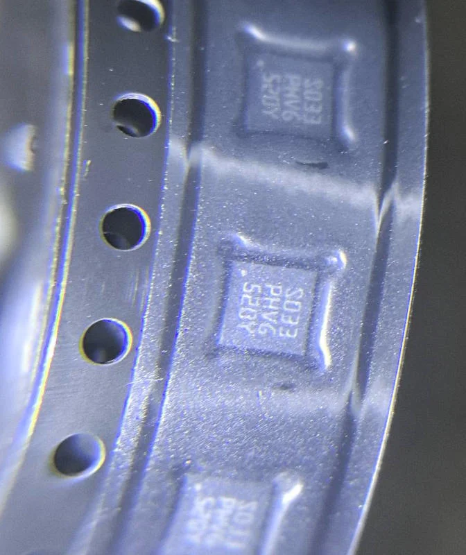STM8S003F3U6TR